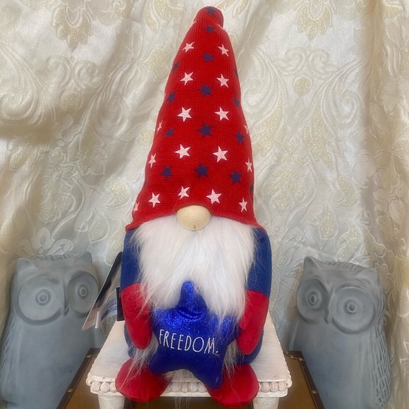 🎊 Rae Dunn "FREEDOM" Gnome - Picture 1 of 4